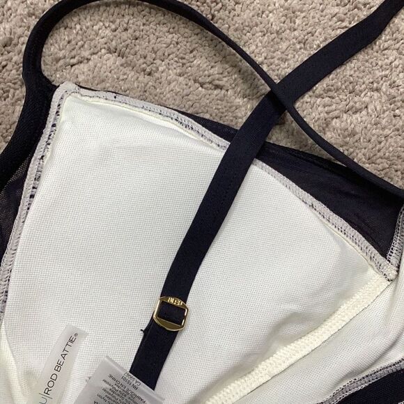 New. BLEU Rod Beattie snake print swimsuit. Retails $139 size 8 - Picture 11 of 11